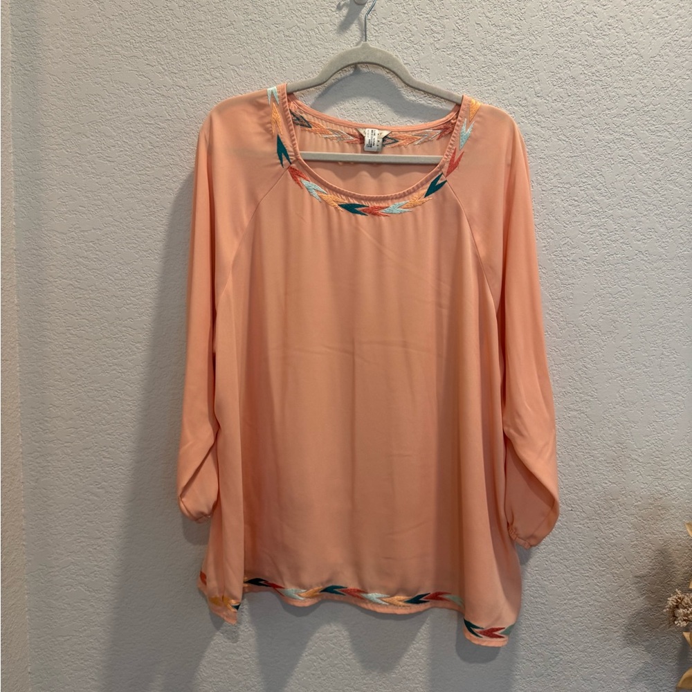 Ariat Multicolored Embellished 3/4 Sleeve Blouse